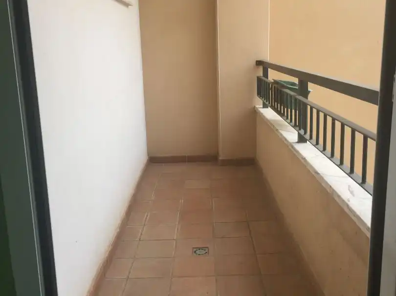 Einfamilien-Reihenhaus zur Miete in Calle Inés de Suárez, 21, Talavera la Real Terrasse von Einfamilien-Reihenhaus zur Miete in Talavera la Real mit Klimaanlage, Heizung und Privatgarten