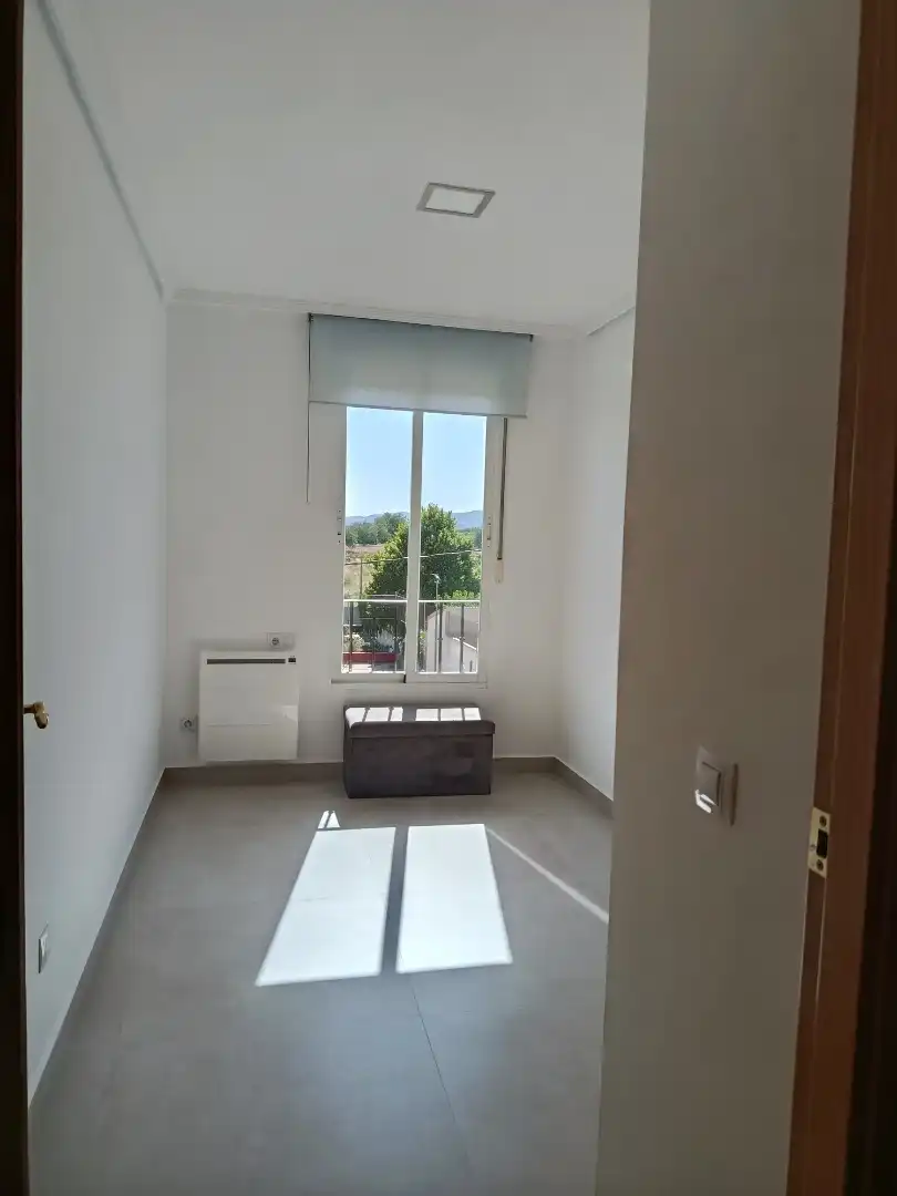 Dormitori de Casa adosada en venda en Turís amb Aire condicionat, Terrassa i Balcó