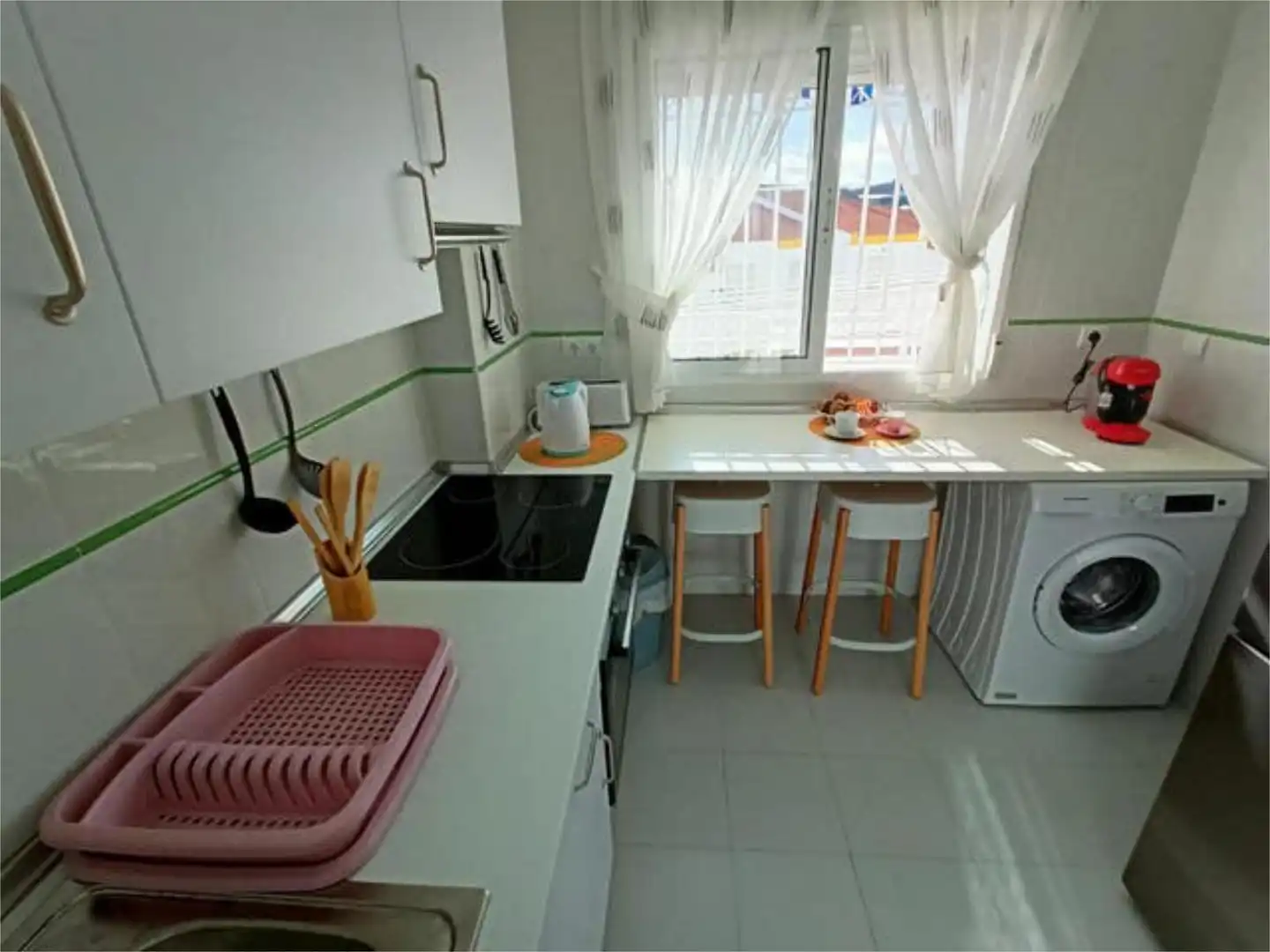 Flat for rent in Castillo de Baños - La Guapa Kitchen of Flat for rent in Polopos with Heating, Private garden and Terrace
