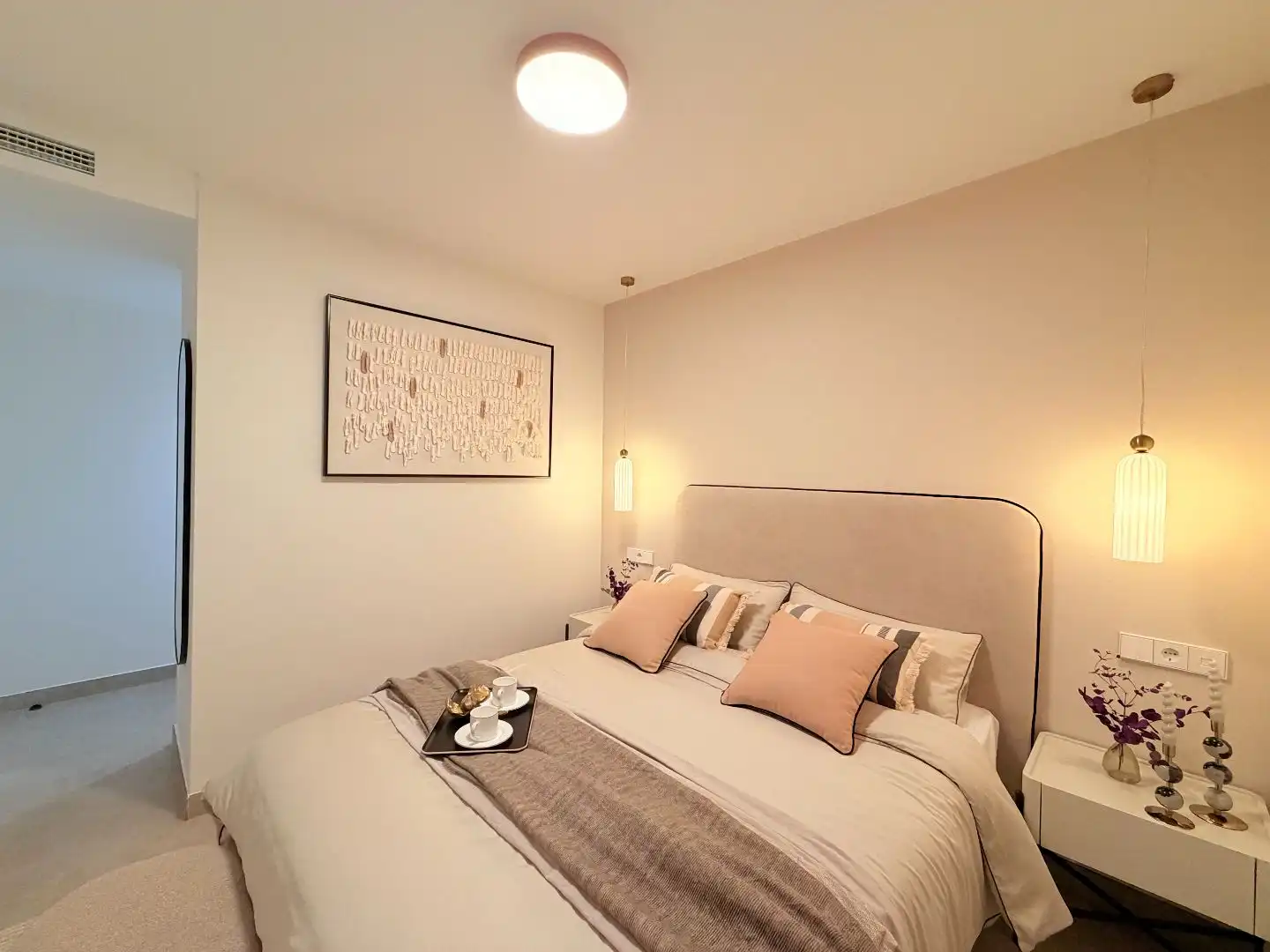 Piso en venta en Camino de Brijan, 60, Los Flamingos Habitación de Piso en venta en Benahavís con Aire acondicionado, Terraza y Piscina