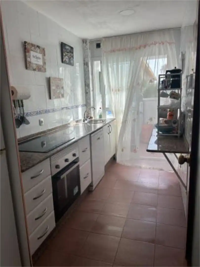 Wohnungen zur Miete in Barriada Río San Pedro Küche von Wohnungen zur Miete in Puerto Real mit Möbliert