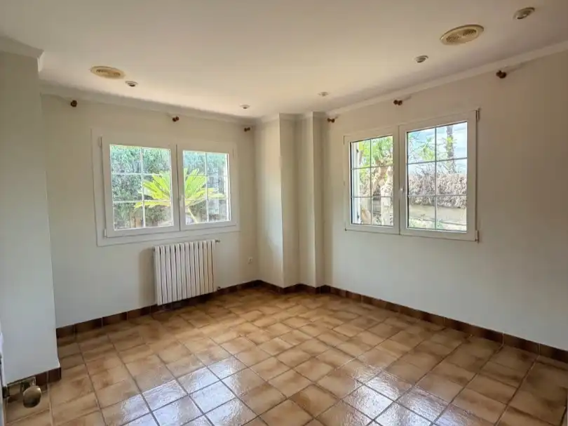 Houses for sale in Sagra Houses for sale in Sagra with Terrace, Swimming Pool and Balcony