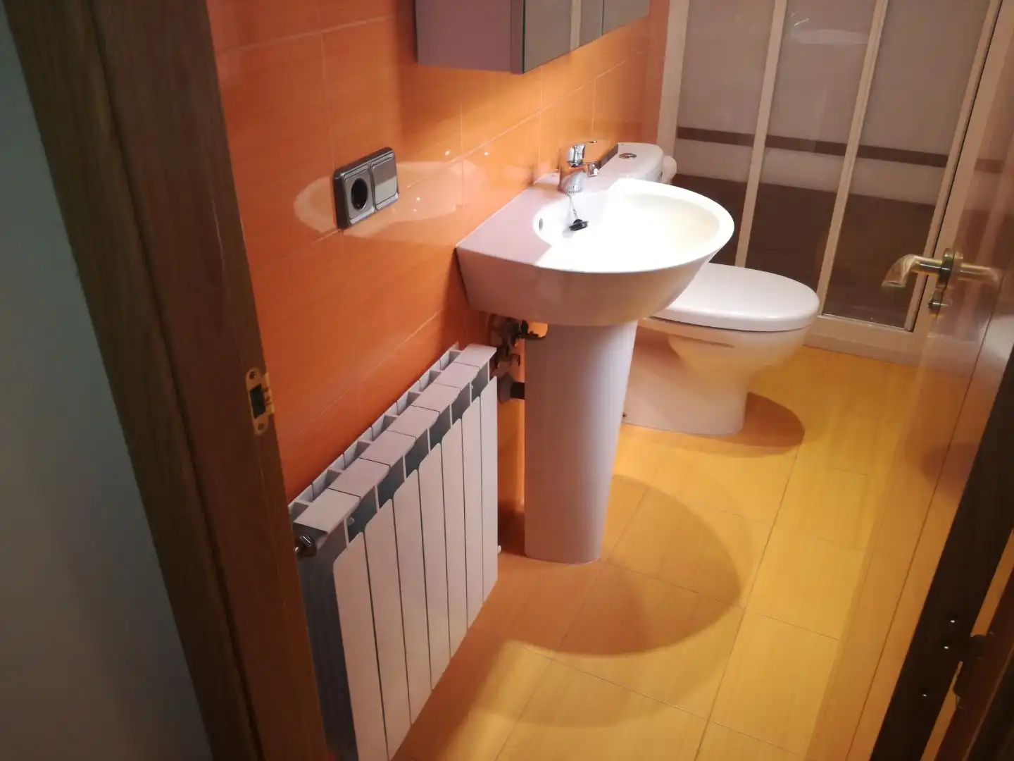 Apartament de lloguer a Calle Santa Teresa, 10, El Perchel Bany de Apartament de lloguer en Ciudad Real Capital