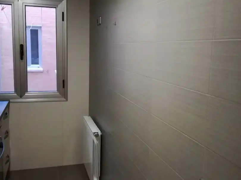 Piso de alquiler en Calle Santa Teresa, 10, El Perchel Baño de Piso de alquiler en Ciudad Real con Calefacción y Amueblado
