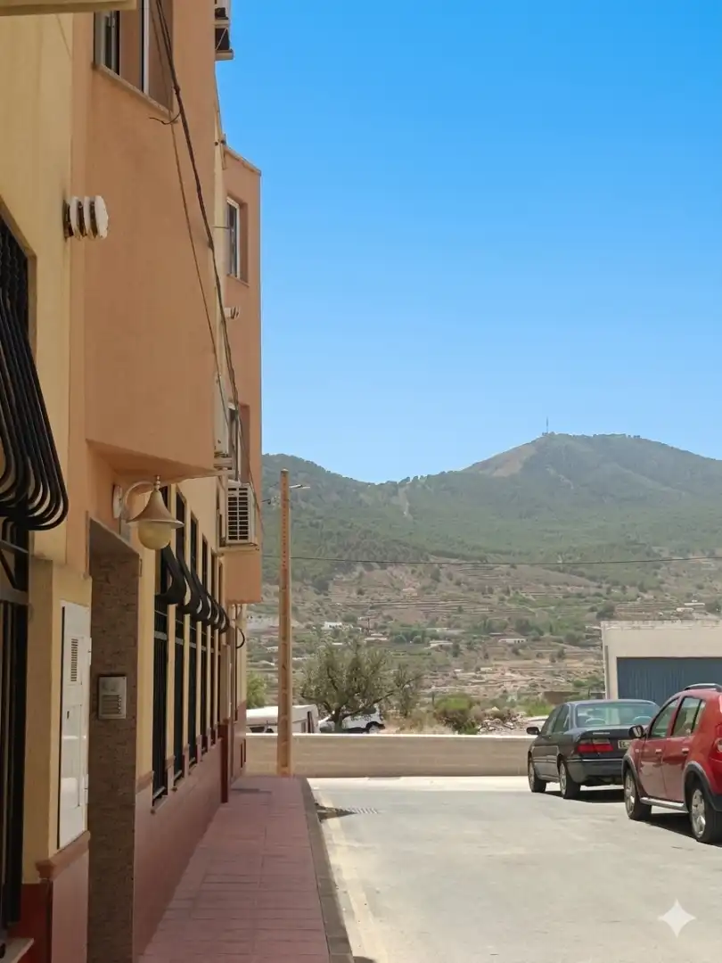 Wohnung zum Verkauf in Calle Huerta Rosalia, 43, Alhama de Almería Außenansicht von Wohnung zum Verkauf in Alhama de Almería mit Klimaanlage, Privatgarten und Möbliert