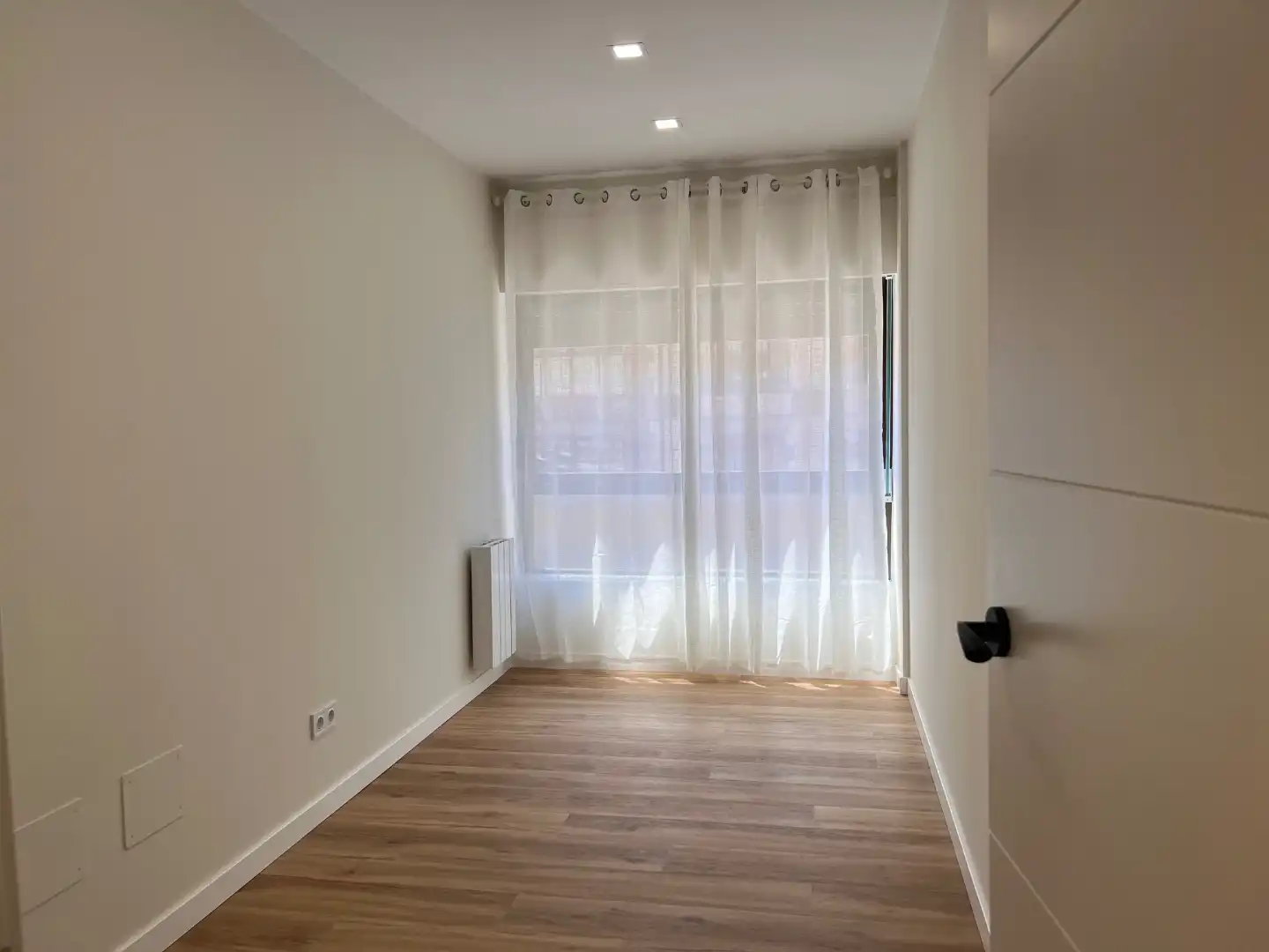 Flat for sale in Calle José Posada Herrera, 2, Centro Bedroom of Flat for sale in Torrelavega