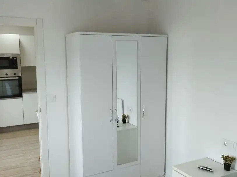 Flat for rent in Calle de la Libra, 70, Pla de la Vallonga Bedroom of Flat for rent in Alicante / Alacant with Air Conditioner, Heating and Furnished