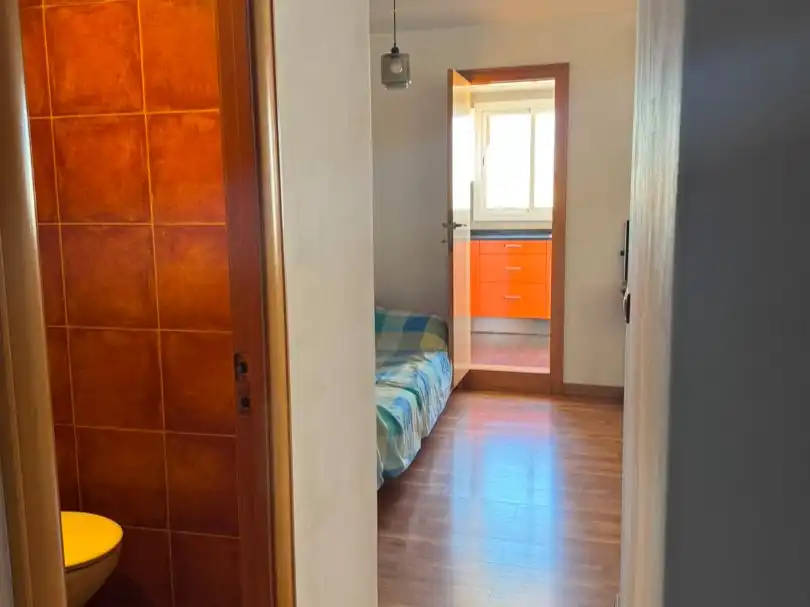 Attic for sale in Carrer Esmaragda, 4, Les Planes Bedroom of Attic for sale in L'Hospitalet de Llobregat with Air Conditioner and Terrace