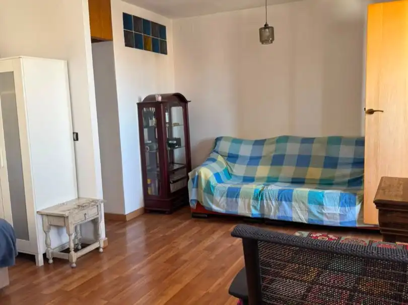 Attic for sale in Carrer Esmaragda, 4, Les Planes Living room of Attic for sale in L'Hospitalet de Llobregat with Air Conditioner and Terrace
