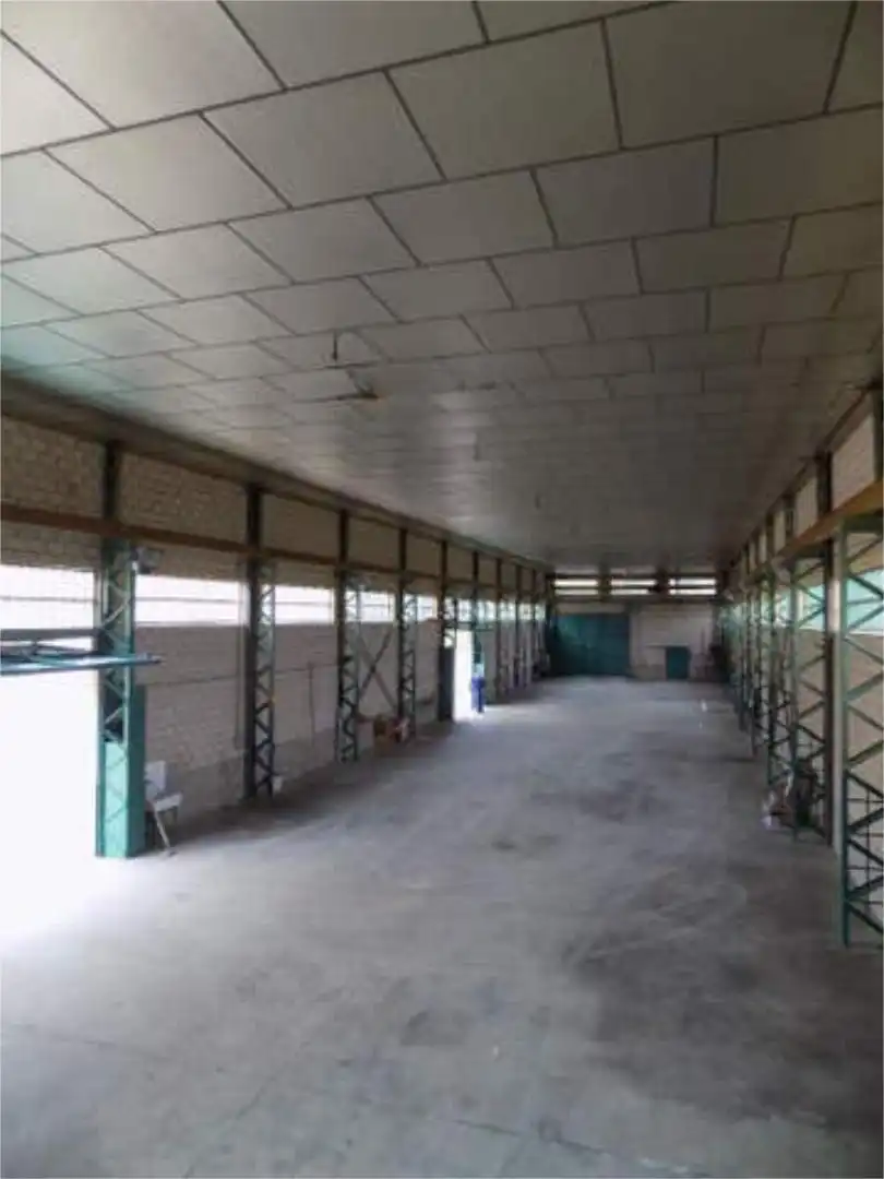 Fabrikhallen zur Miete in Falces Fabrikhallen zur Miete in Falces