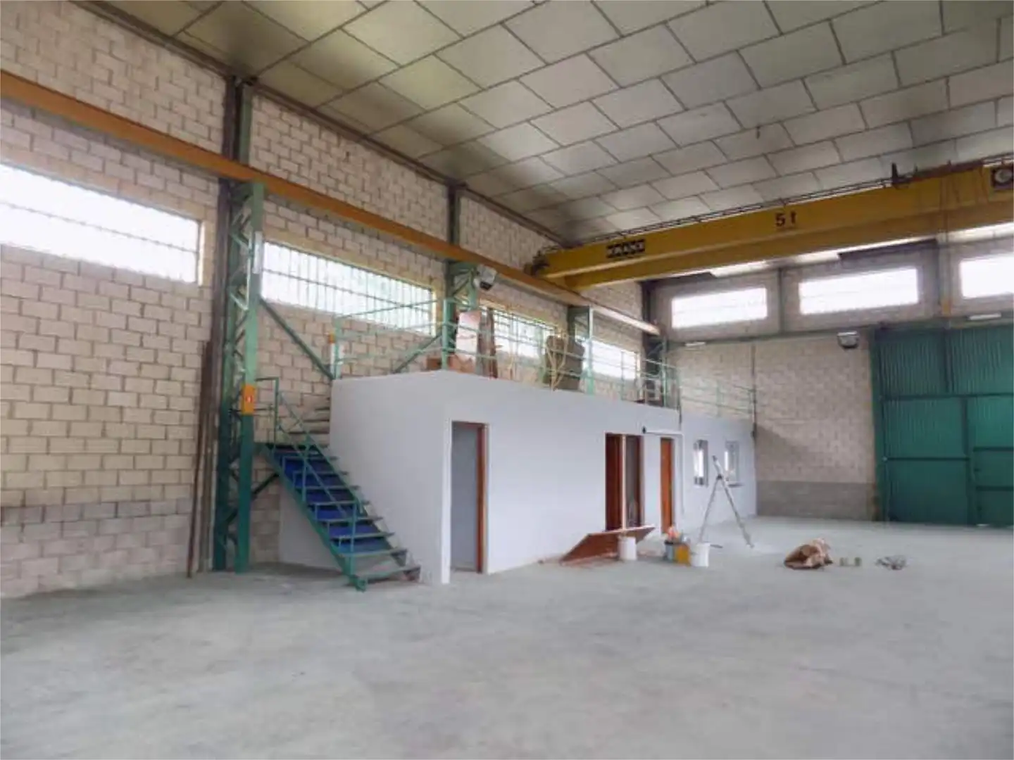 Fabrikhallen zur Miete in Falces Fabrikhallen zur Miete in Falces