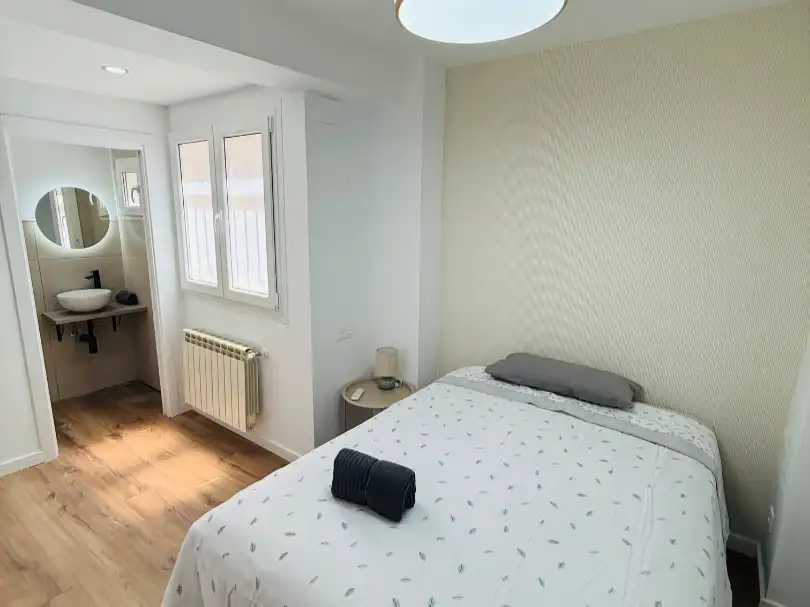 Habitación de Piso de alquiler en Zaragoza con Calefacción, Parquet y Terraza