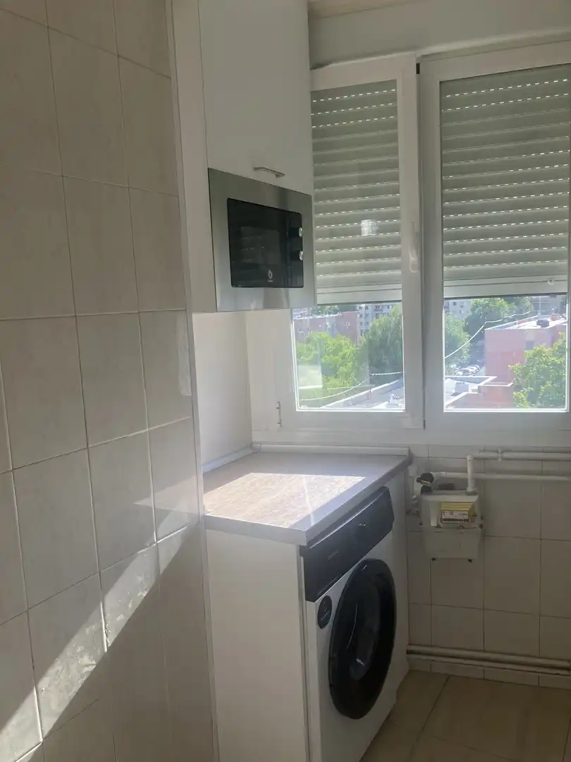 Piso de alquiler en Calle Corozal, 4, Pinar del Rey Cocina de Piso de alquiler en Madrid con Calefacción, Parquet y Amueblado