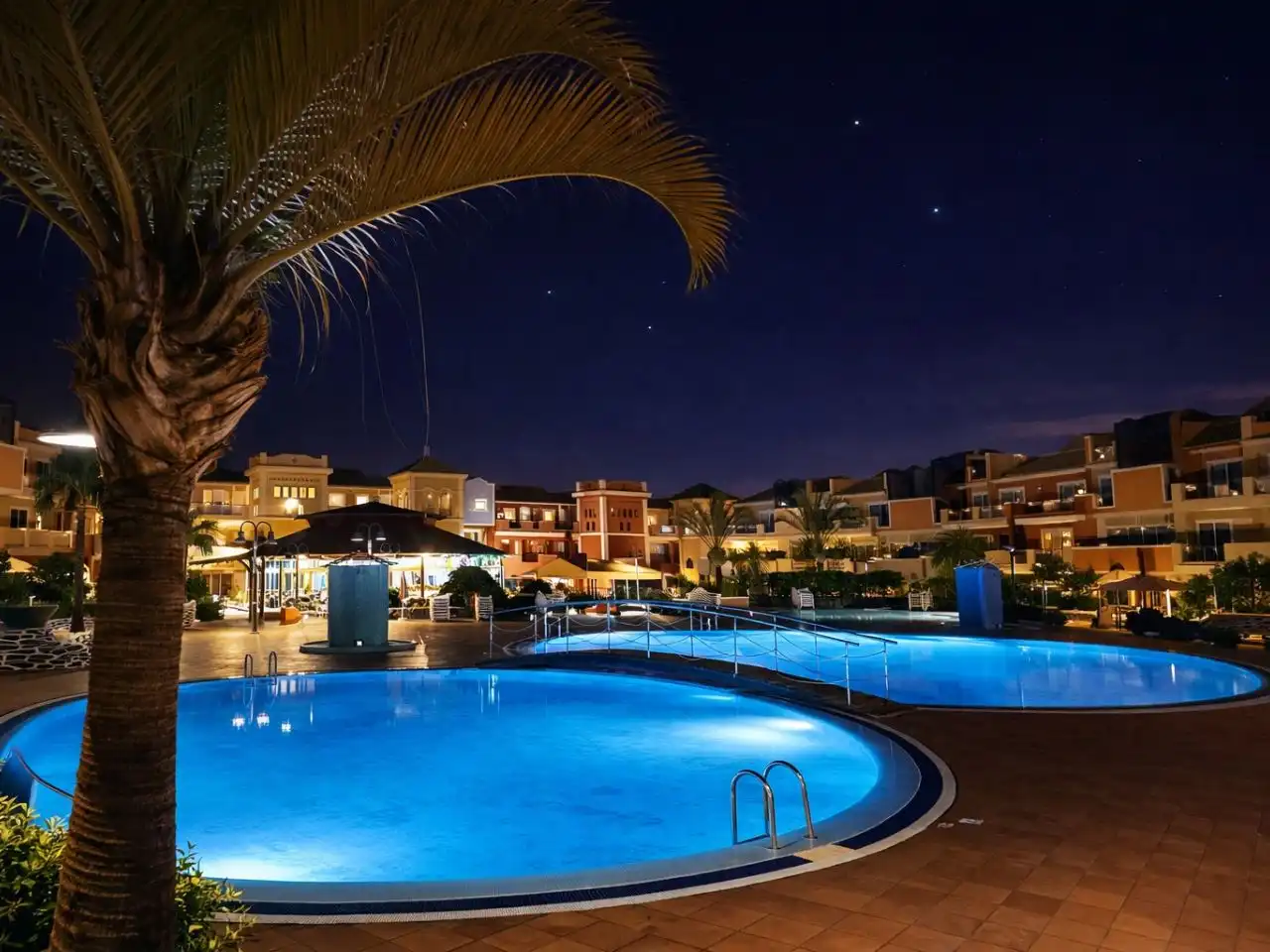 Schwimmbecken von Wohnungen zum Verkauf in Arona mit Klimaanlage, Terrasse und Schwimmbad