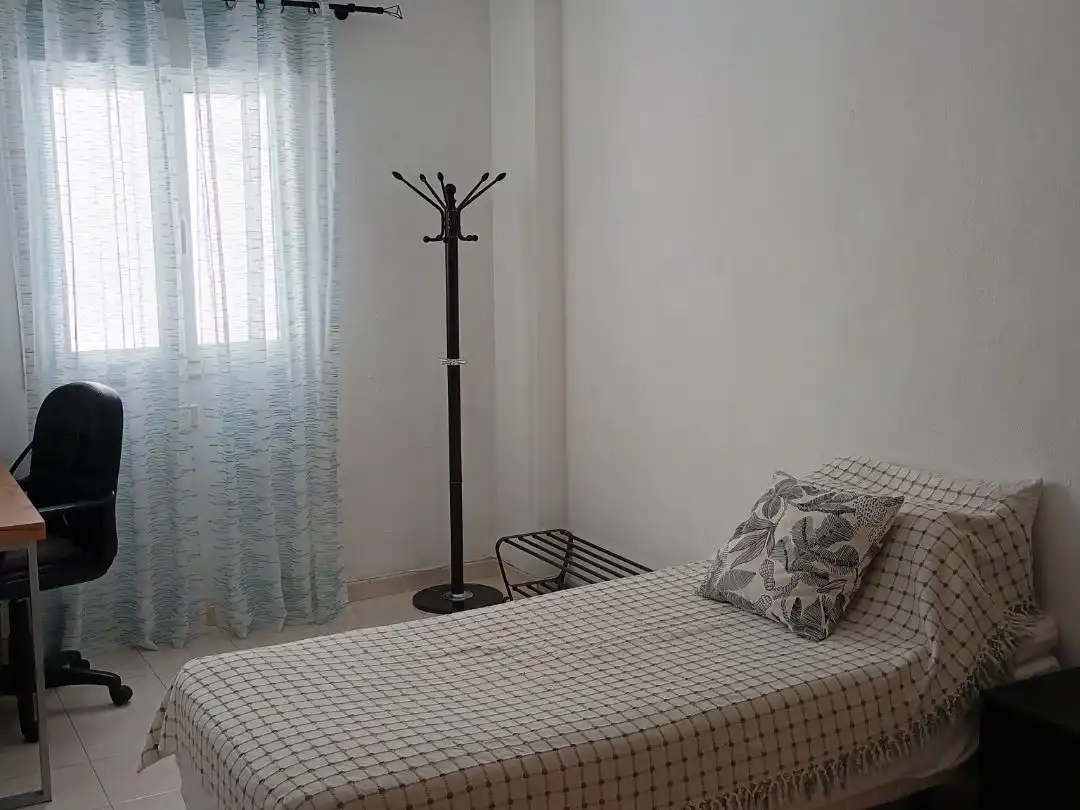 Bedroom of Flat for share in San Cristóbal de la Laguna  with Furnished