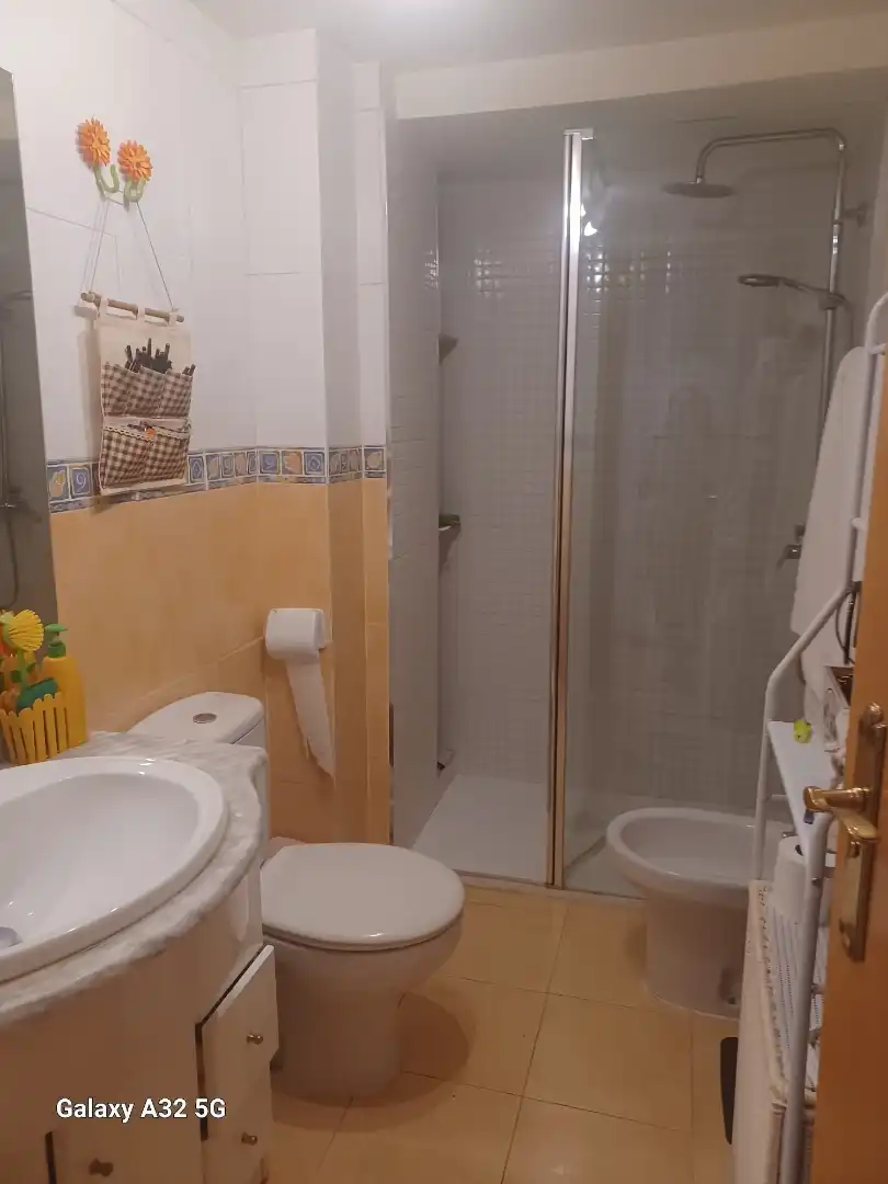 Baño de Piso en venta en Zaragoza con Calefacción, Parquet y Amueblado
