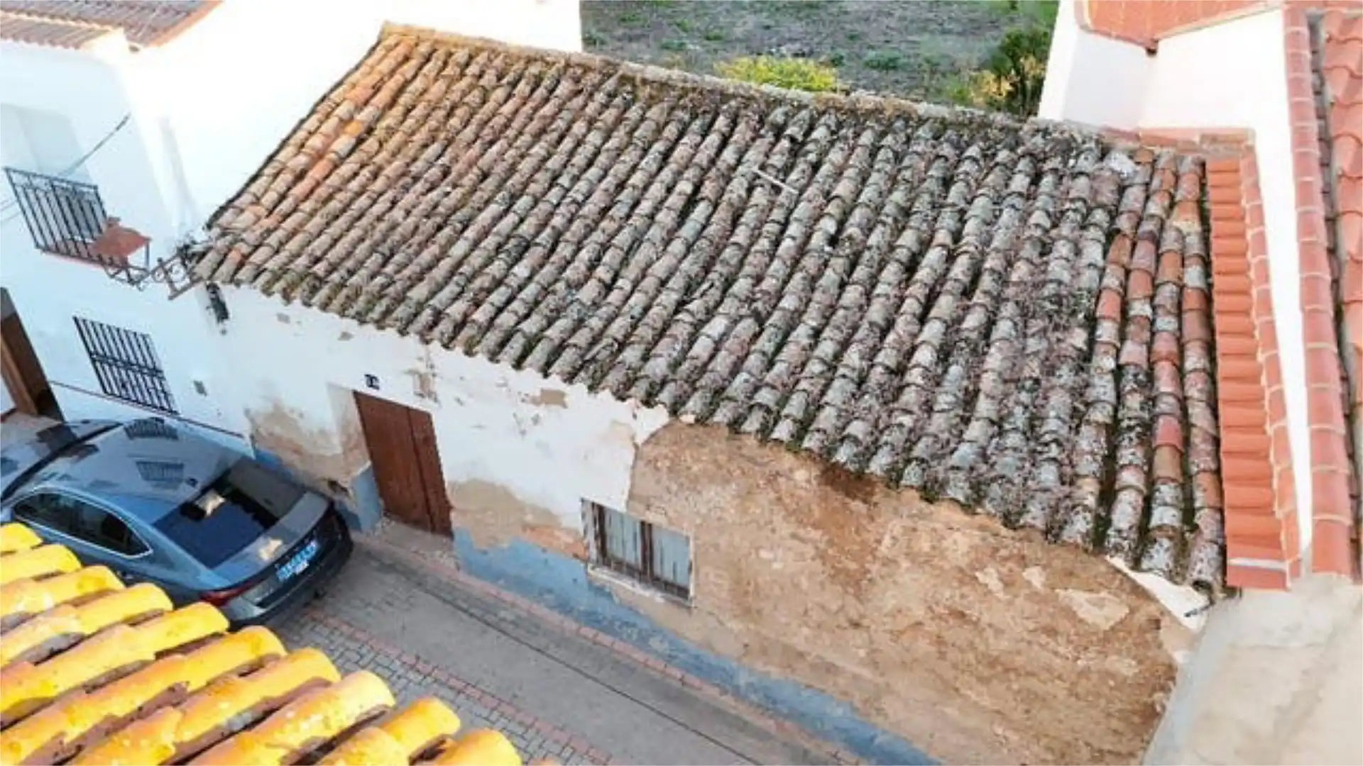 Exterior view of Houses for sale in Fuente de Cantos