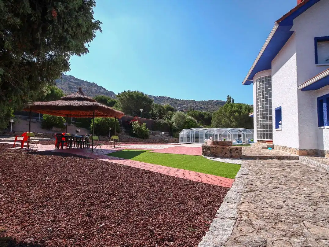Casa o xalet en venda a Calle de la Oca, 217, Fontenebro - Altavista