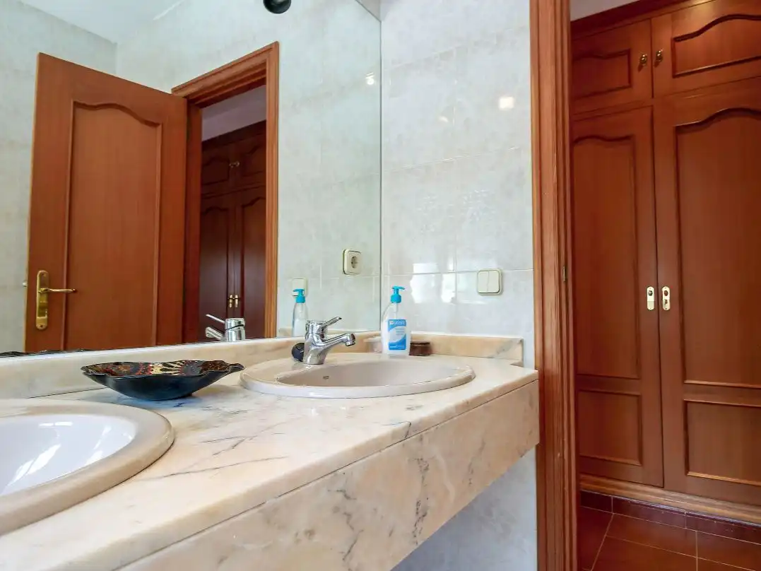Casa o xalet en venda a Calle de la Oca, 217, Fontenebro - Altavista