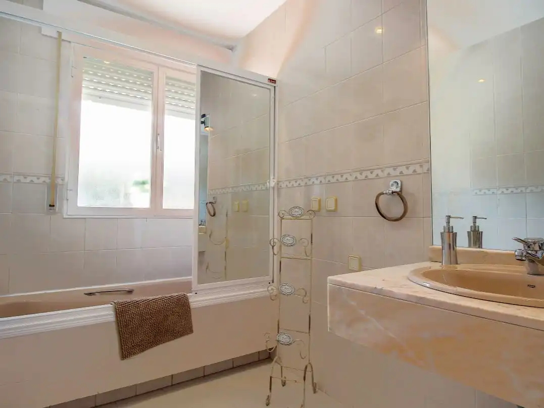 Casa o xalet en venda a Calle de la Oca, 217, Fontenebro - Altavista