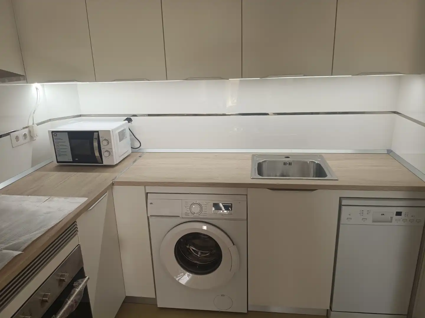 Apartments for rent in Calle Tomás Bretón, 2, Las Lomas - Las Yucas Kitchen of Apartments for rent in Águilas with Air Conditioner and Terrace