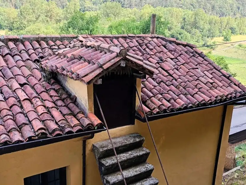 Vista exterior de Casa o chalet en venta en Pravia con Terraza y Balcón