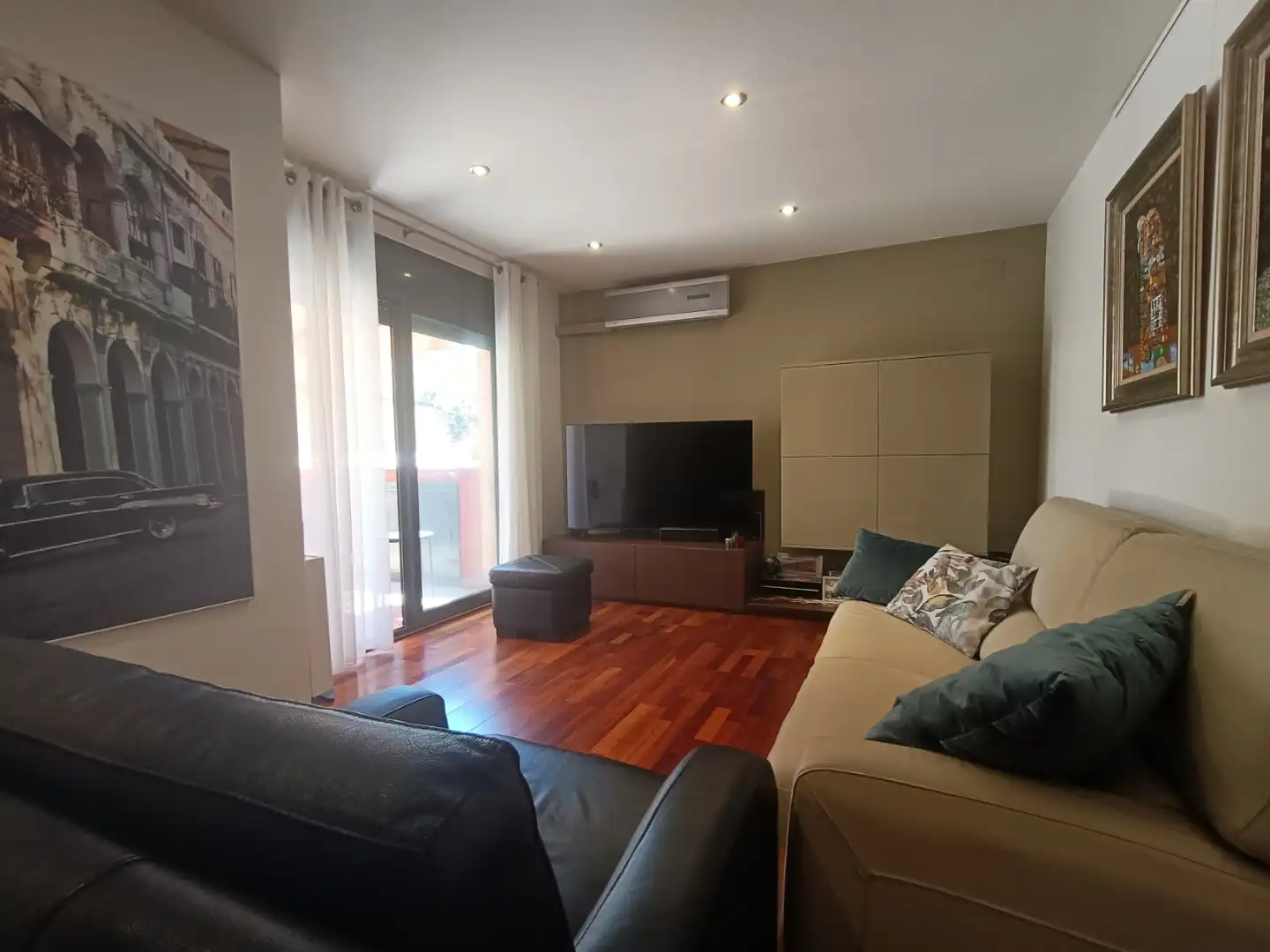 Flat for sale in Carrer de Can Parera del Pla, 5, Sant Pere de Vilamajor Living room of Flat for sale in Sant Pere de Vilamajor with Air Conditioner, Terrace and Balcony