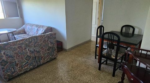 Foto 2 de Piso en venta en Avenida Santa Lucía, 102, Los Molinos, Alcalá de Guadaira