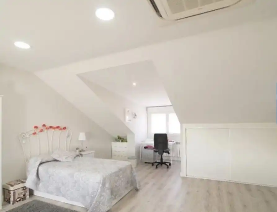 Houses for sale in Calle de las Ciencias, 16, Brunete Bedroom of Houses for sale in Brunete with Air Conditioner, Heating and Private garden