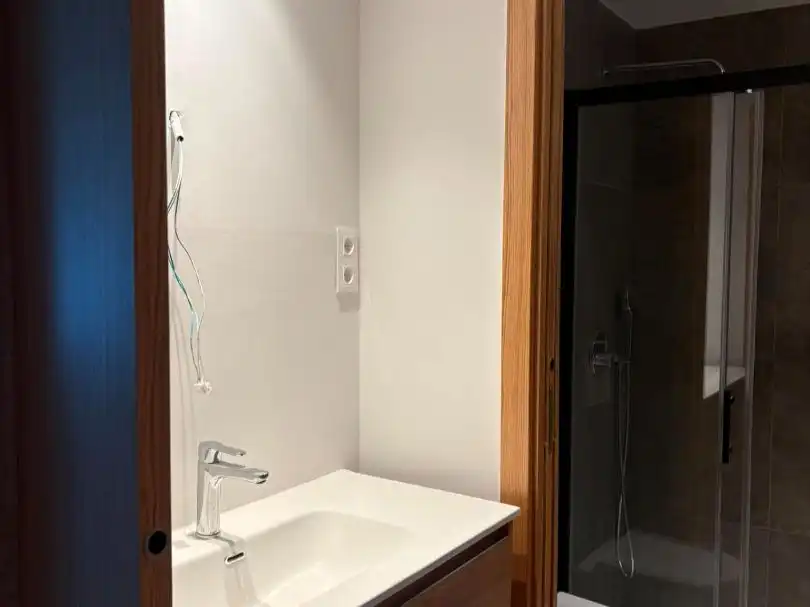 Baño de Piso de alquiler en Sant Cugat del Vallès con Aire acondicionado, Calefacción y Parquet