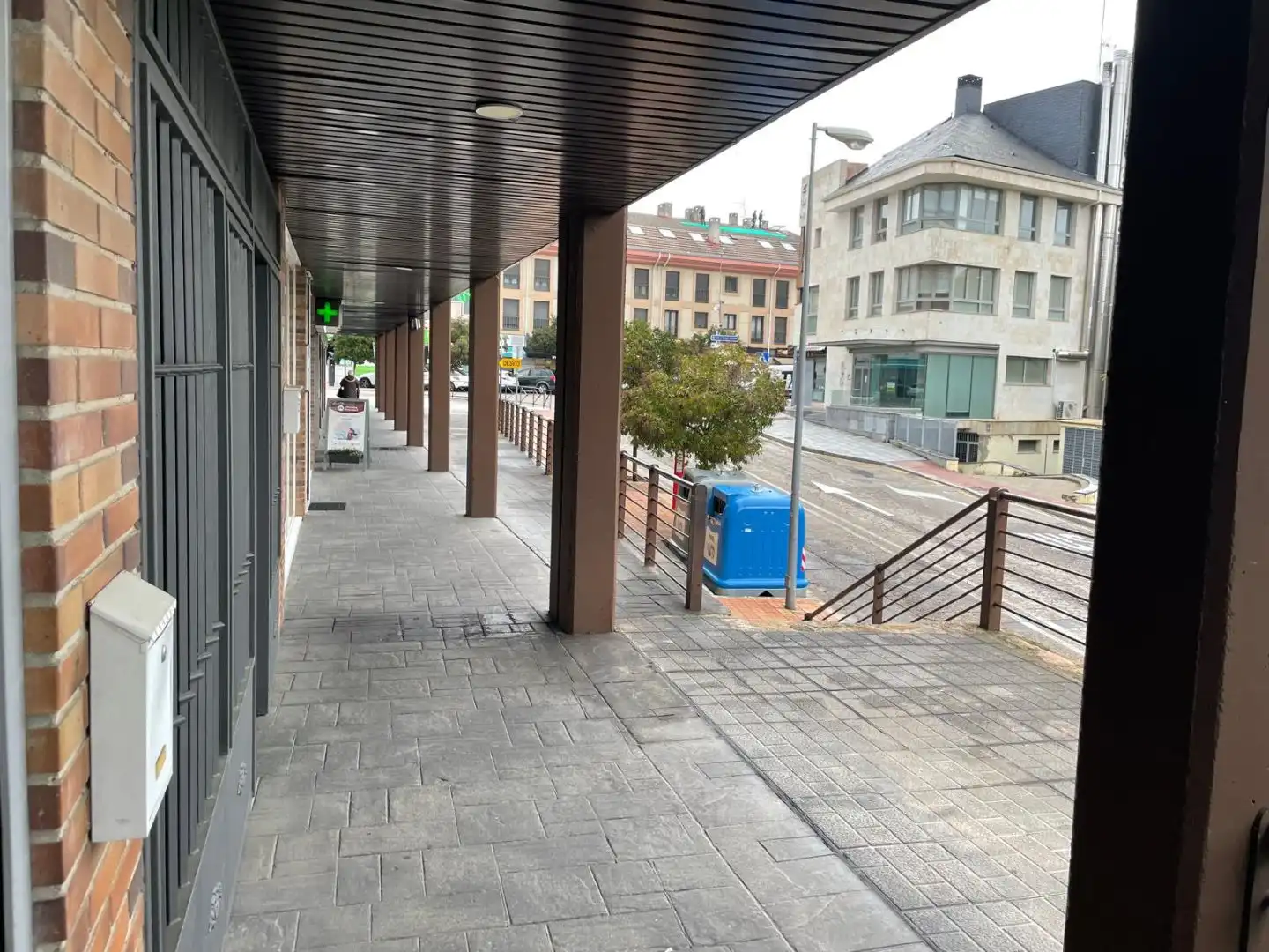 Büro zur Miete in Calle Huertos, 7, Casco Antiguo Terrasse von Büro zur Miete in Torrelodones mit Klimaanlage, Heizung und Möbliert