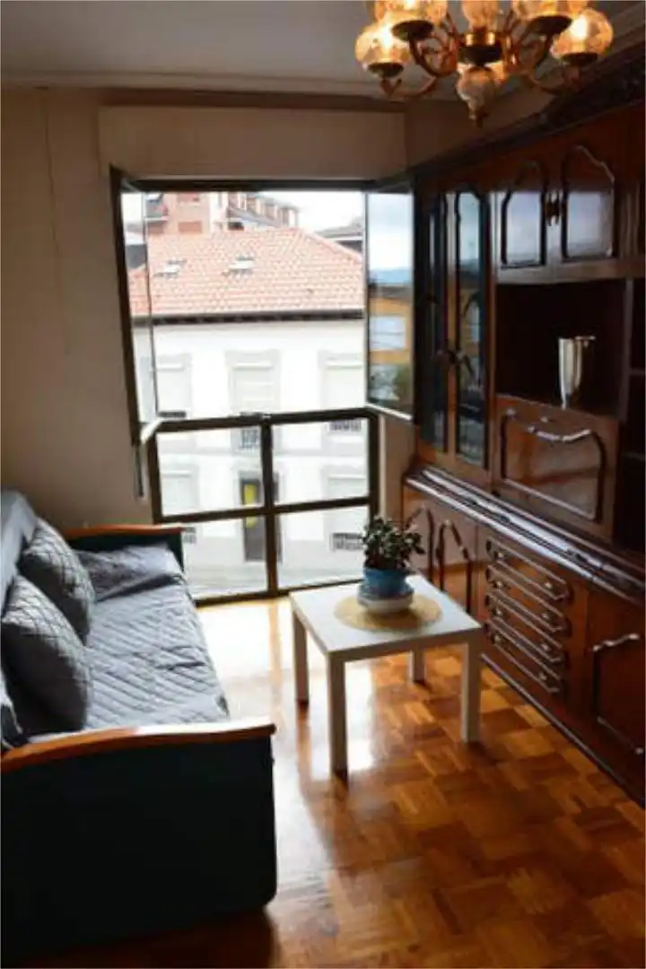 Wohnung zur Miete in Noreña Schlafzimmer von Wohnung zur Miete in Noreña