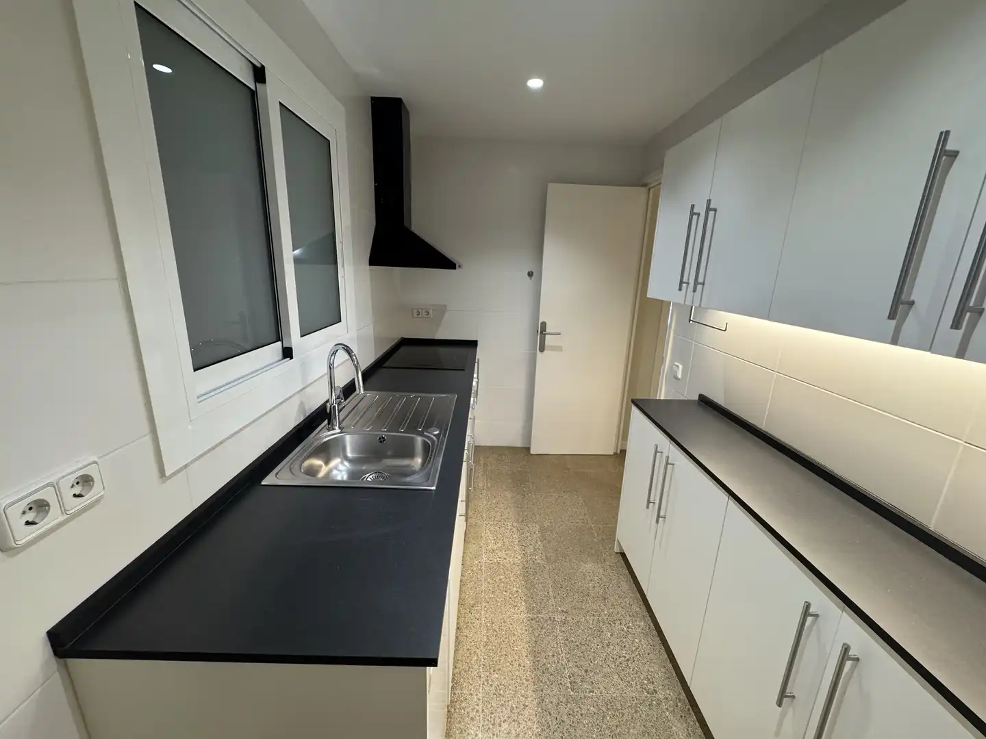 Pis de lloguer a Carrer de Galileu, 72, Sants Cuina de Pis de lloguer en Barcelona Capital