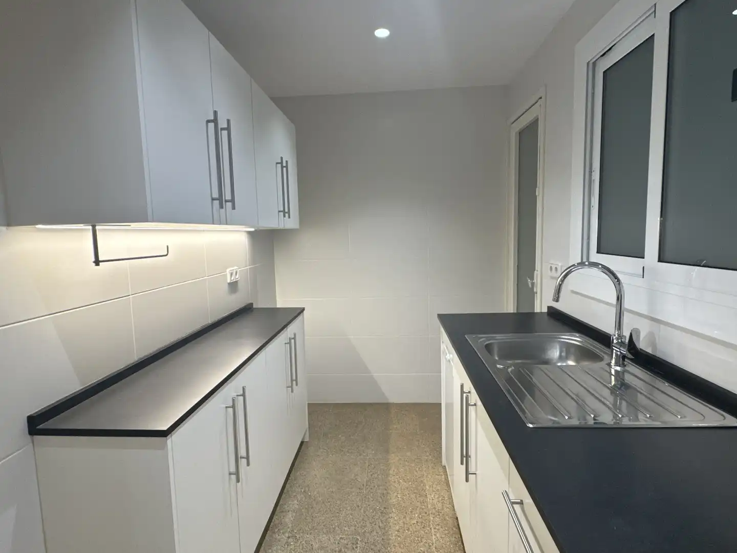 Pis de lloguer a Carrer de Galileu, 72, Sants Cuina de Pis de lloguer en Barcelona Capital