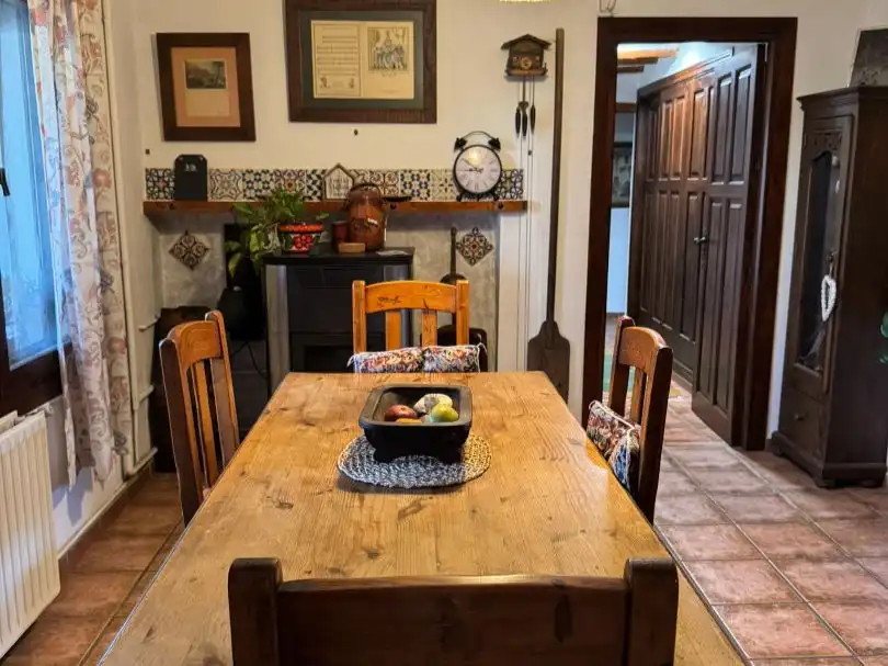Pis en venda a Avenida de Blas Infante, 4, Villanueva del Rosario Menjador de Pis en venda en Villanueva del Rosario amb Aire condicionat, Calefacció i Jardí privat