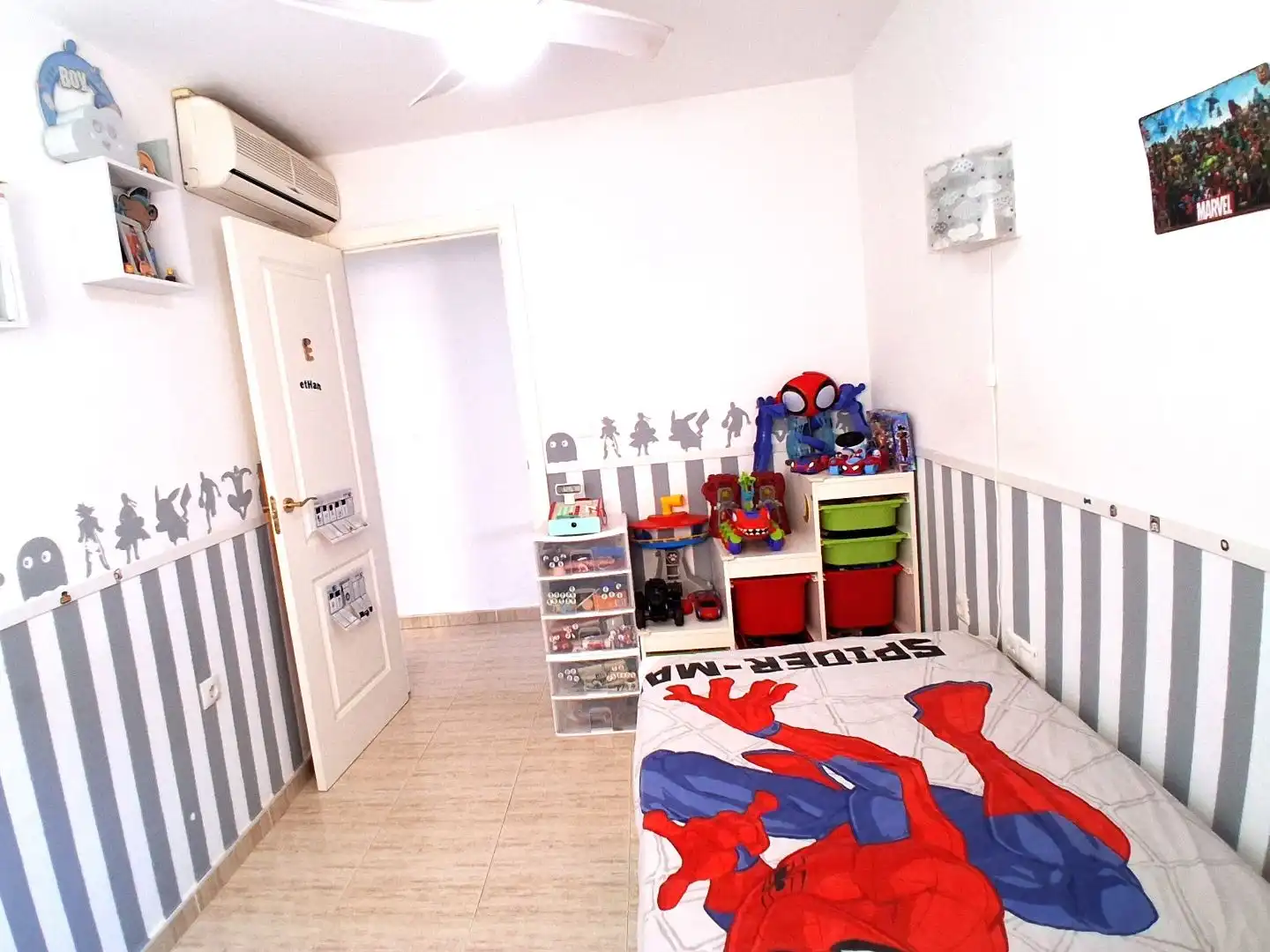 Habitación de Piso en venta en Mutxamel con Aire acondicionado, Terraza y Piscina