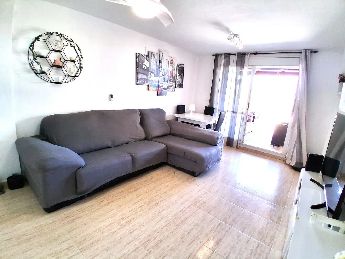 Sala de estar de Piso en venta en Mutxamel con Aire acondicionado, Terraza y Piscina