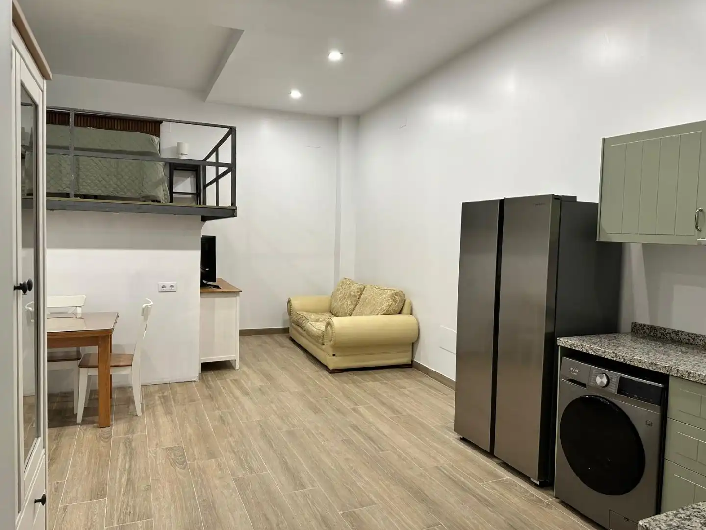 Flat for sale in Calle Sol, 62, Alcalá del Río Flat for sale in Calle Sol, 62, Alcalá del Río