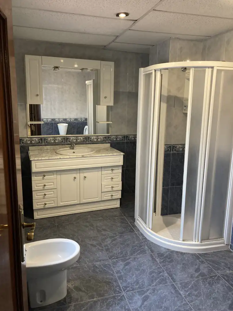 Country homes for sale in Calle San Miguel, 8, Tarazona de Guareña Bathroom of Country homes for sale in Tarazona de Guareña with Air Conditioner, Heating and Parquet flooring