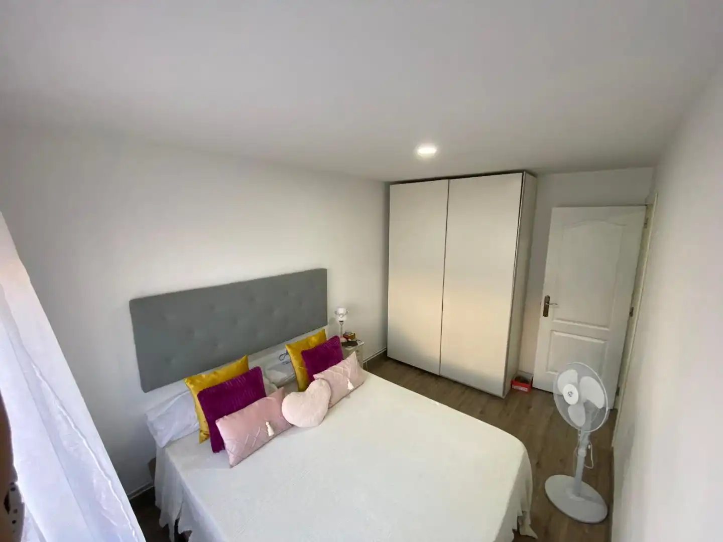 Piso en venta en Carrer de Juli Garreta, 1, Can Rull Habitación de Piso en venta en Sabadell con Aire acondicionado y Balcón