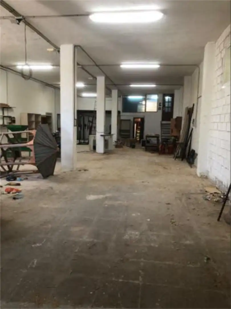 Nau industrial de lloguer en Monda
