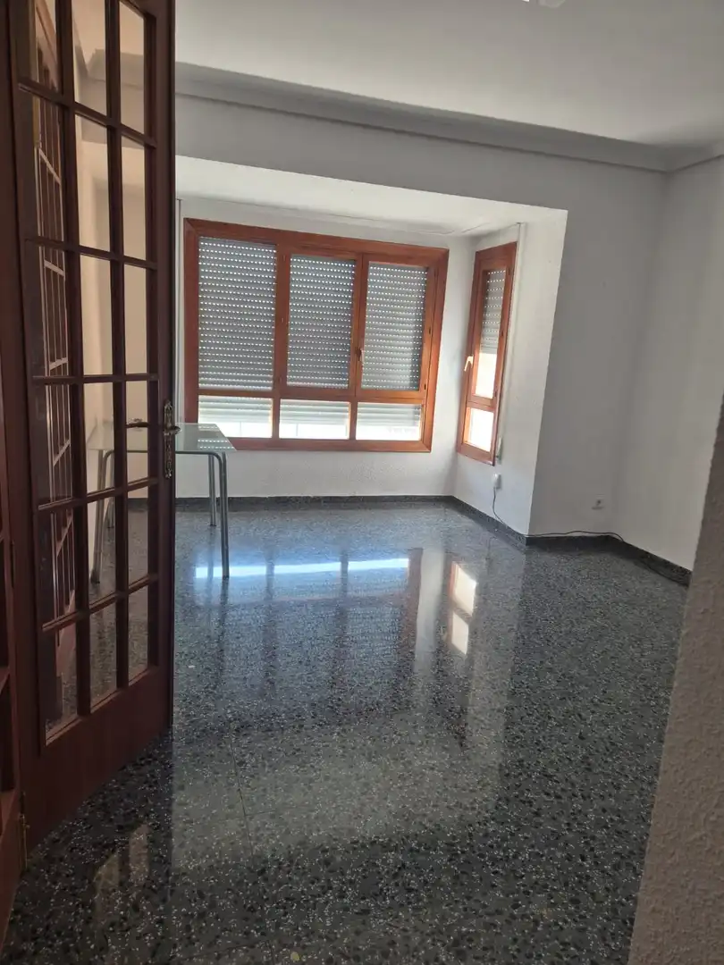 Piso de alquiler en Avinguda Loygorri, 5, Oliva pueblo