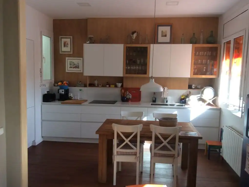 Habitació a Carrer de Sant Antoni Maria Claret, 3, Vallparadís - Antic Poble de Sant Pere Cuina de Àtic per a compartir en Terrassa amb Aire condicionat, Calefacció i Parquet