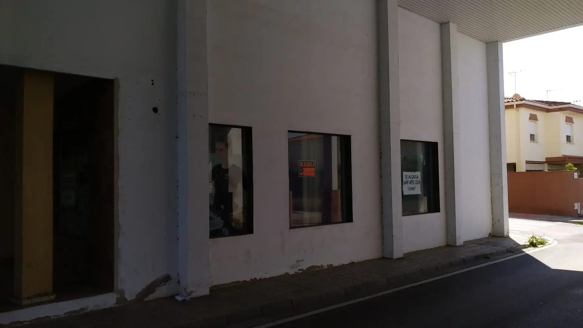 Vista exterior de Local de lloguer en Mérida