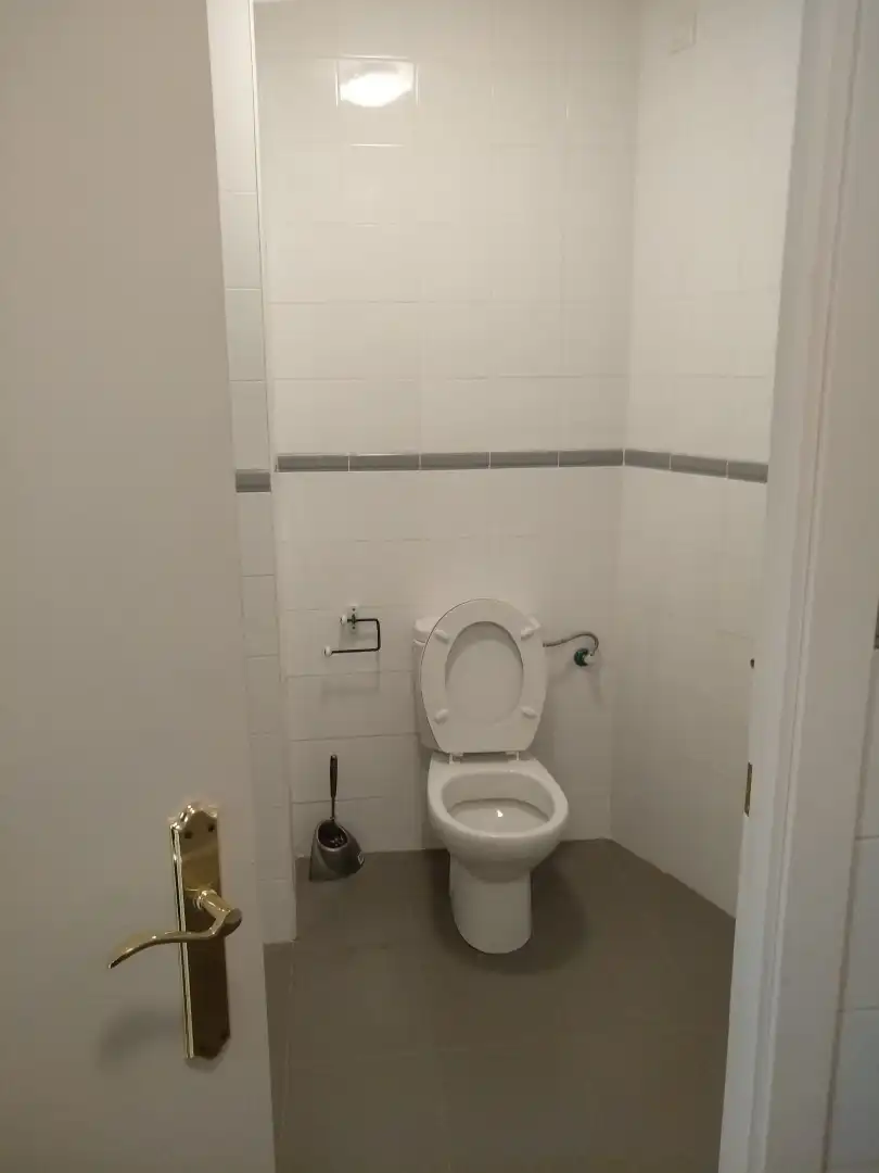 Bany de Local de lloguer en Mérida