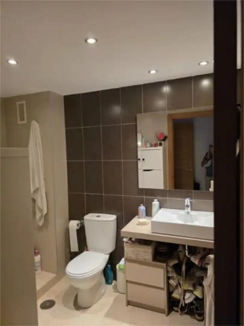 Apartamento de alquiler en Los Pacos Baño de Apartamento de alquiler en Fuengirola