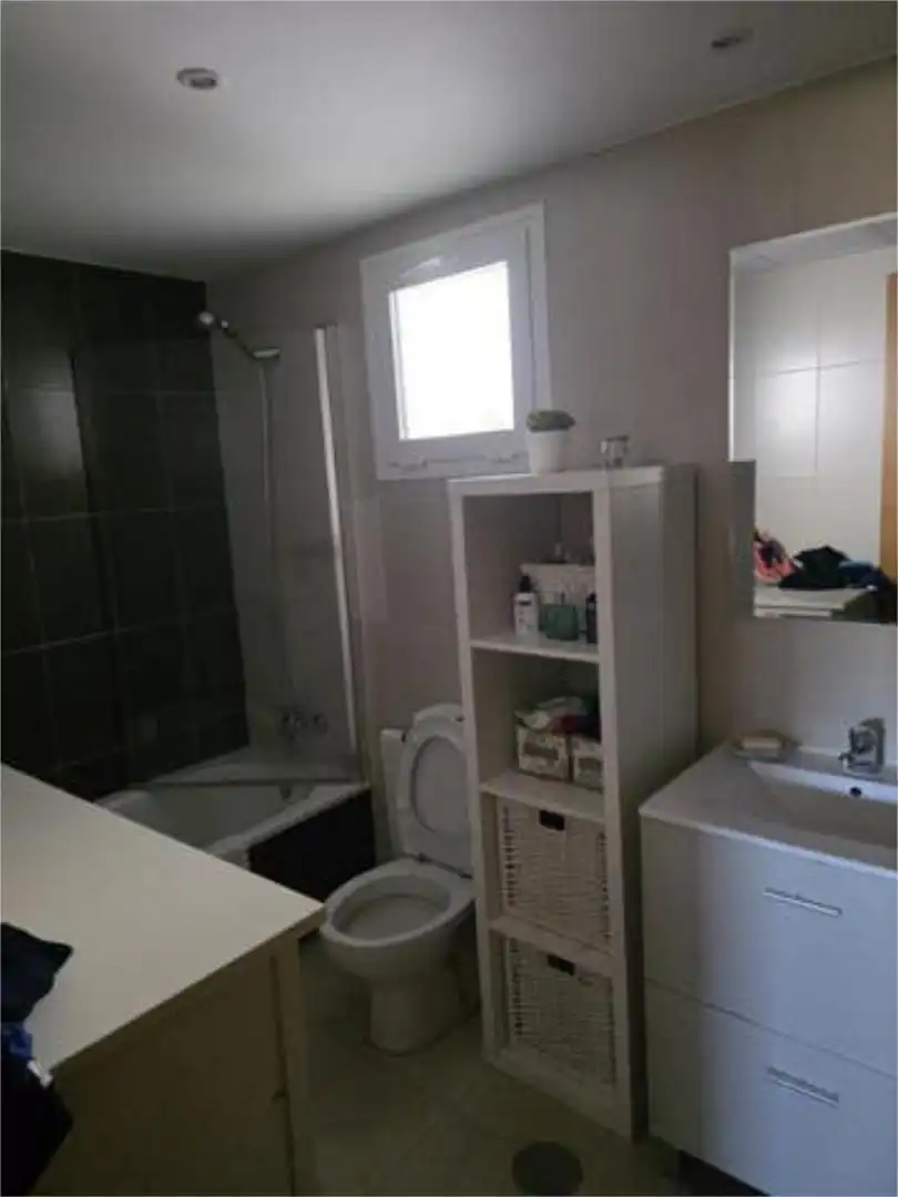 Apartamento de alquiler en Los Pacos Baño de Apartamento de alquiler en Fuengirola