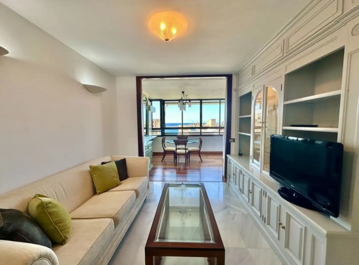 Living room of Apartments for rent in Santa Cruz de Tenerife  with Air Conditioner, Heating and Furnished