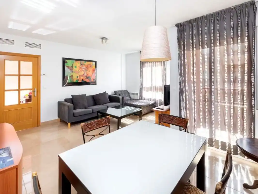 Flat for sale in Avenida de Maracena, 190, Cerrillo de Maracena - Periodistas Living room of Flat for sale in Granada Capital with Swimming Pool and Balcony