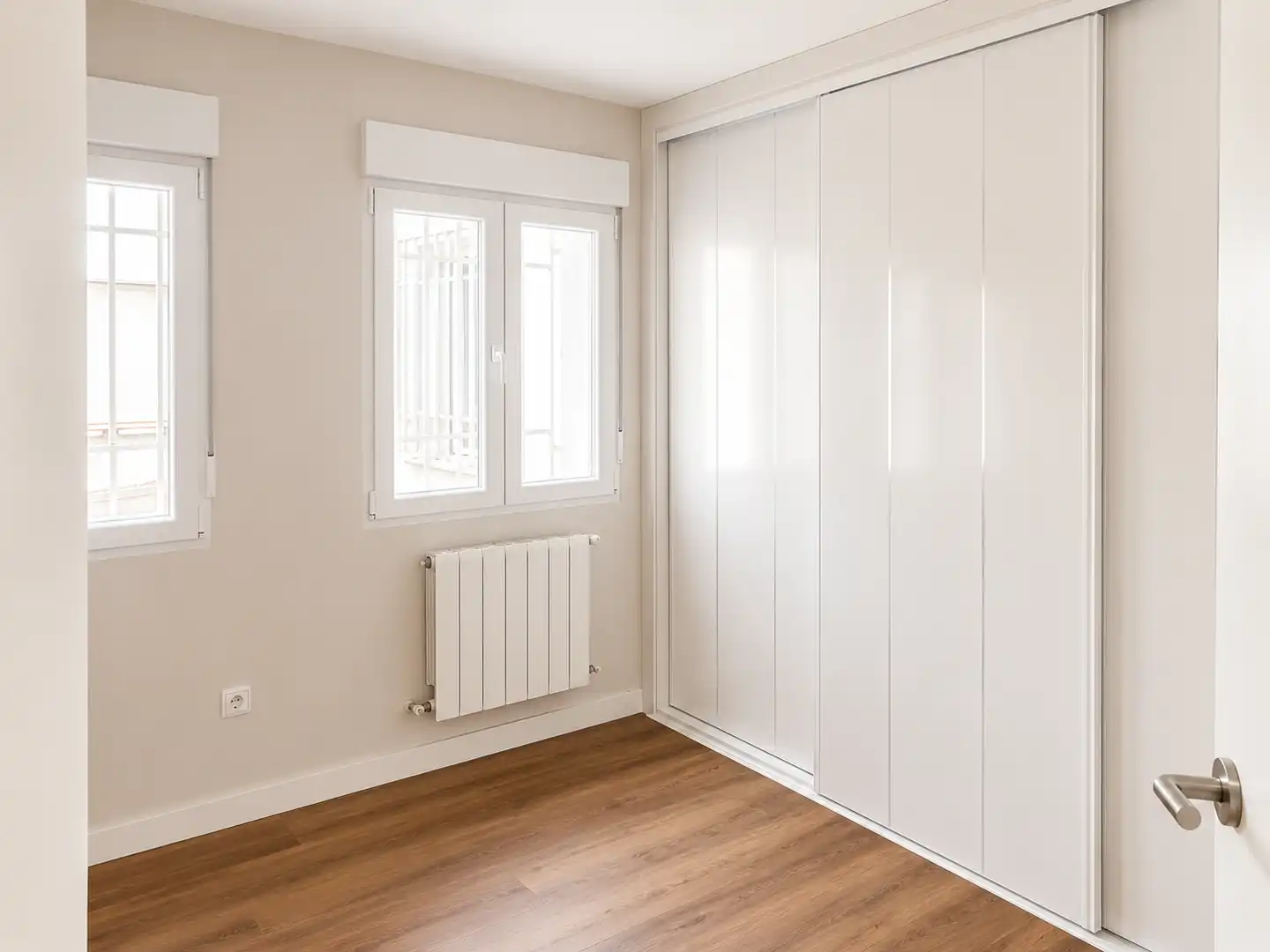 Piso en venta en Calle Libertad, 24, El Torreón - Los Ángeles - El Pilar Habitación de Piso en venta en Ciudad Real Capital con Aire acondicionado